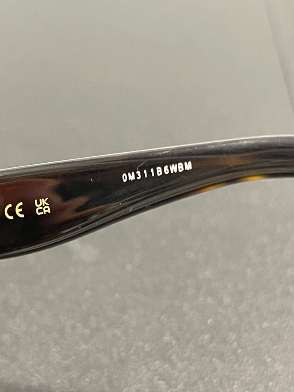 Gucci Tortoise Sunglasses (JB1453) - Picture 7 of 7